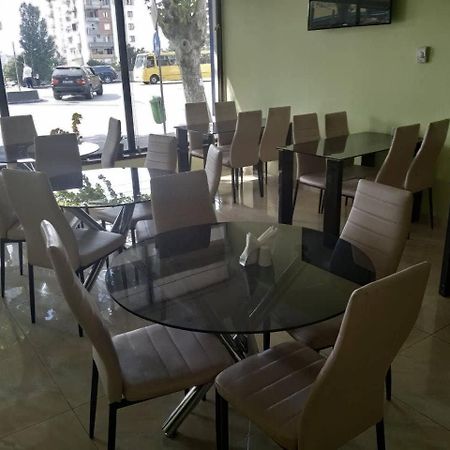 Hotel Georgia Tbilissi Extérieur photo